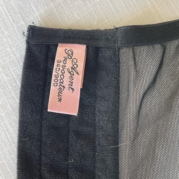 Agent Provocateur basque - Picture 5 of 11